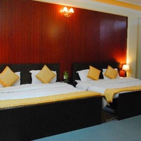 Brinjal Clarks Inn Haridwār Dış mekan fotoğraf