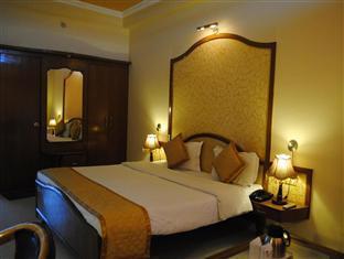 Brinjal Clarks Inn Haridwār Dış mekan fotoğraf